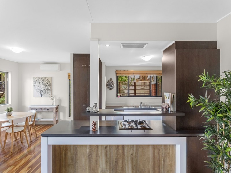 2/76 Silvester Street, Wilston QLD 4051