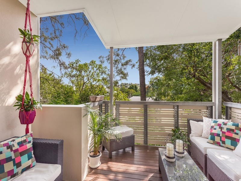 2/76 Silvester Street, Wilston QLD 4051