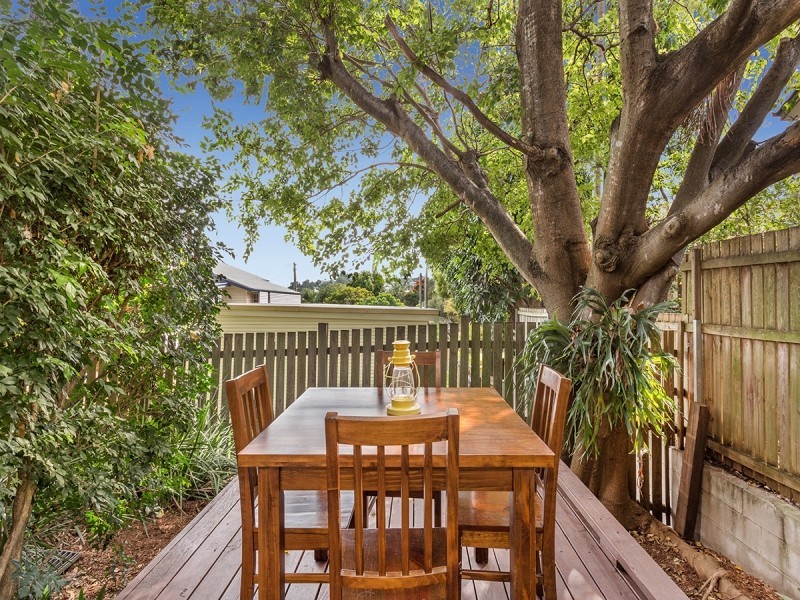 2/76 Silvester Street, Wilston QLD 4051