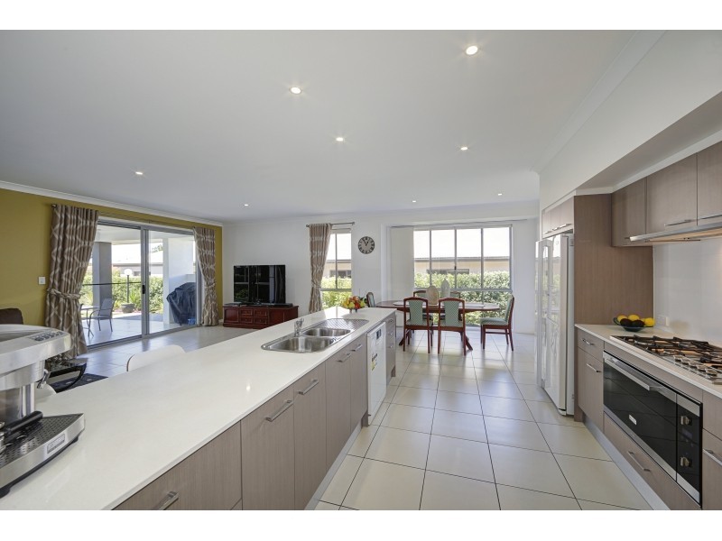 20 Starfish Crescent, Bargara QLD 4670