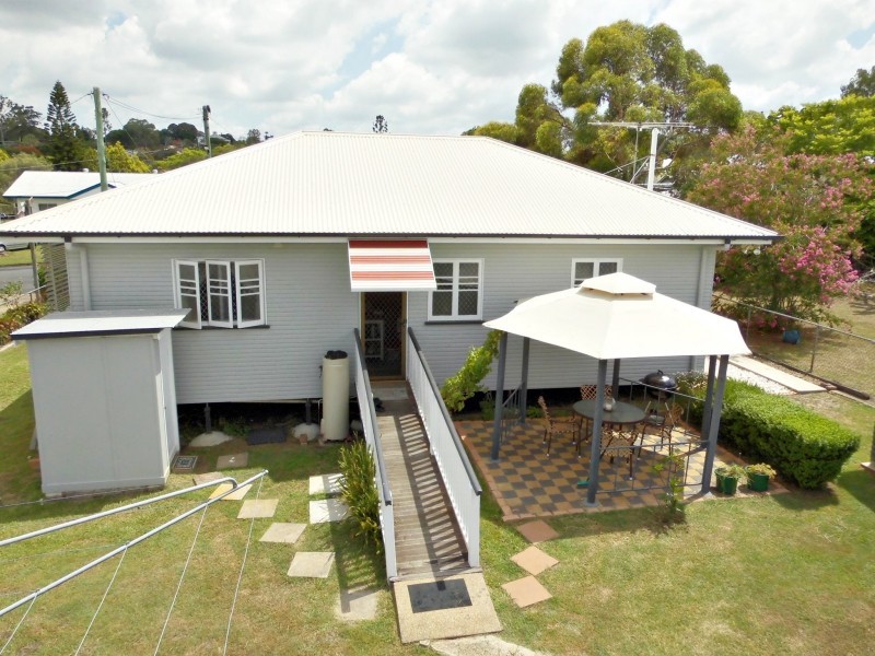 11 Shapcott Street, Eastern Heights QLD 4305