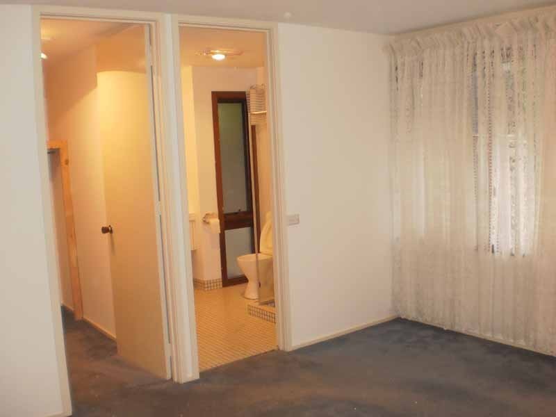 6 Warks Hill Road, Kurrajong Heights NSW 2758