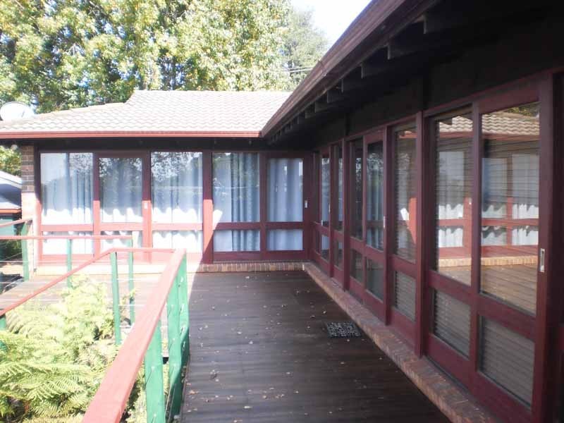 6 Warks Hill Road, Kurrajong Heights NSW 2758