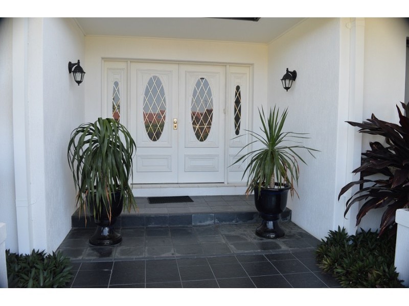 26 Palm Terrace, Yamba NSW 2464