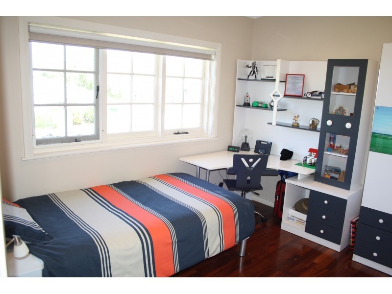 19 Manson Street, Busselton WA 6280