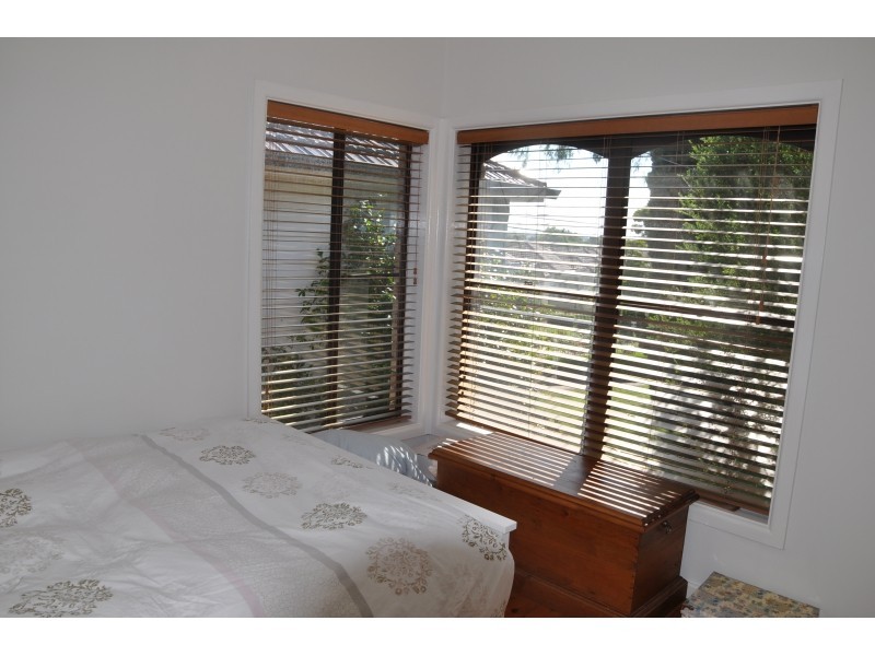 25 Roseanne Avenue, Roselands NSW 2196