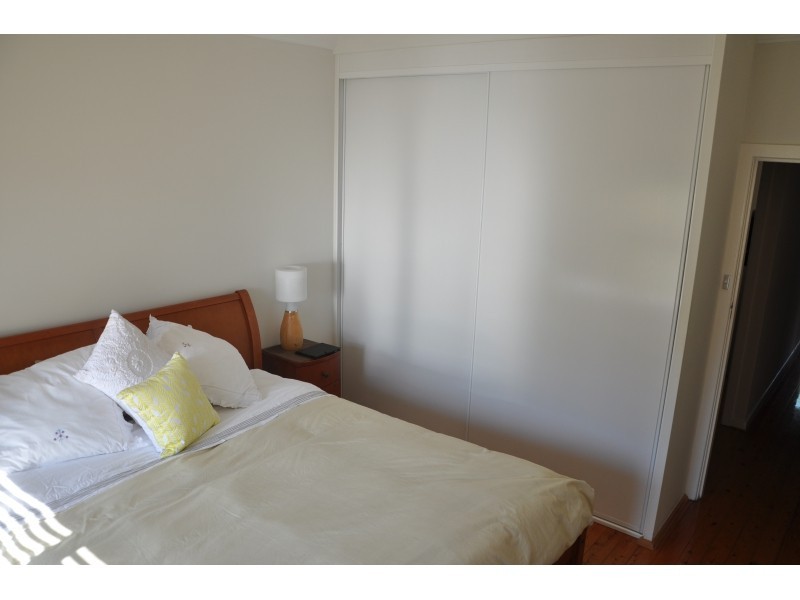 25 Roseanne Avenue, Roselands NSW 2196