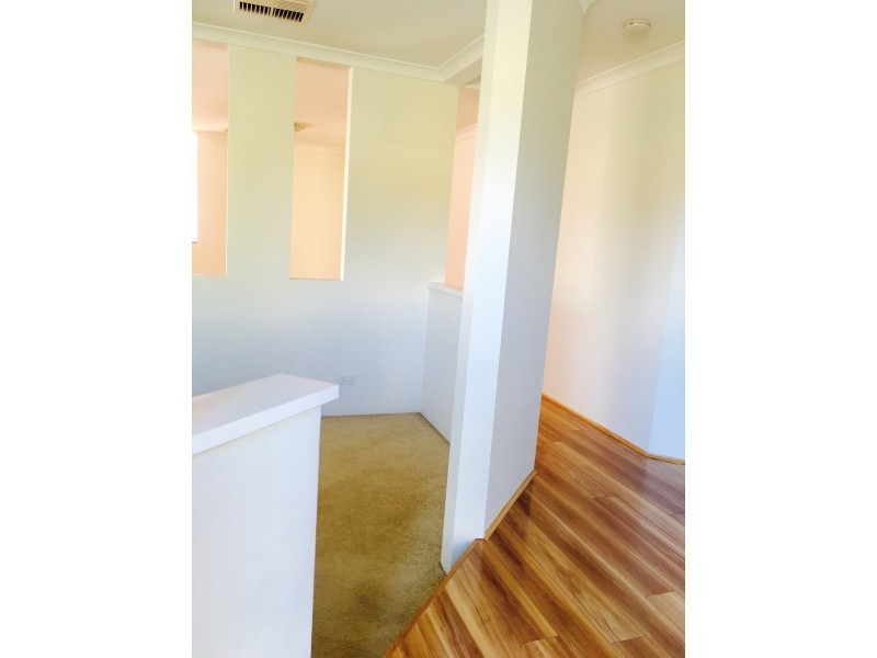 5 Sarah Ann Crescent, Warnbro WA 6169