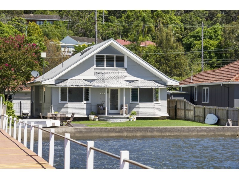 82 Brisbane Water Drive, Koolewong NSW 2256