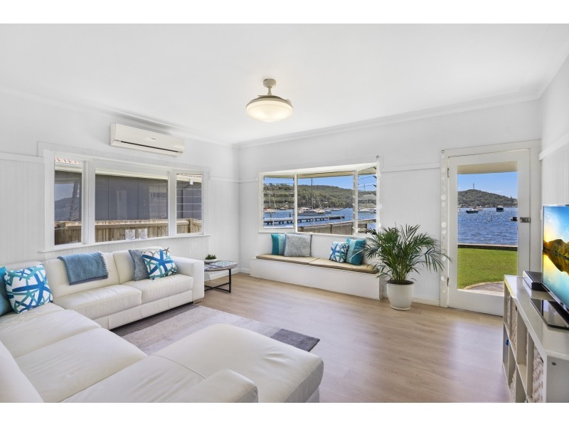 82 Brisbane Water Drive, Koolewong NSW 2256