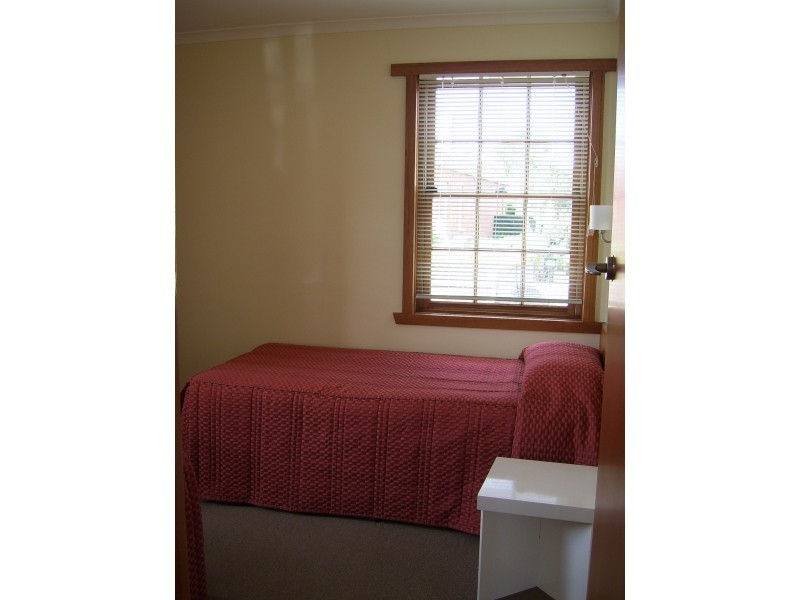 8/4 Colville Street, Battery Point TAS 7004
