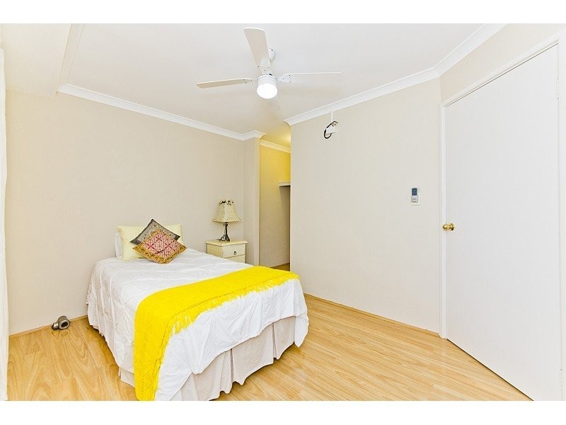 24 Elmhurst Drive, Clarkson WA 6030