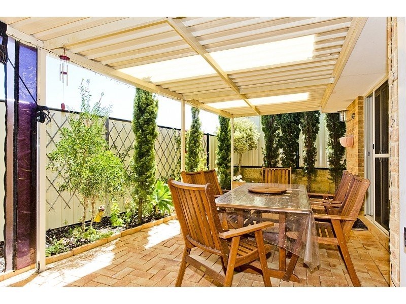 24 Elmhurst Drive, Clarkson WA 6030