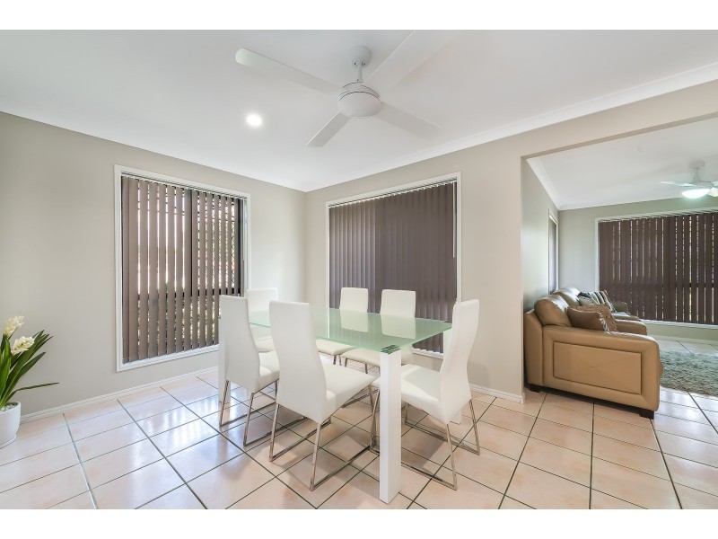 1 Bristol Place, Arundel QLD 4214