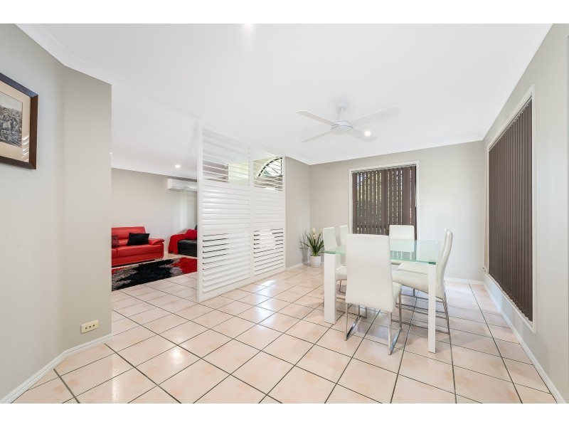 1 Bristol Place, Arundel QLD 4214