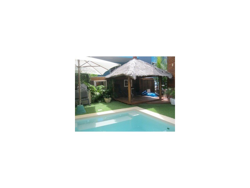 3 Blackcurrent Drive, Hideaway Bay QLD 4800