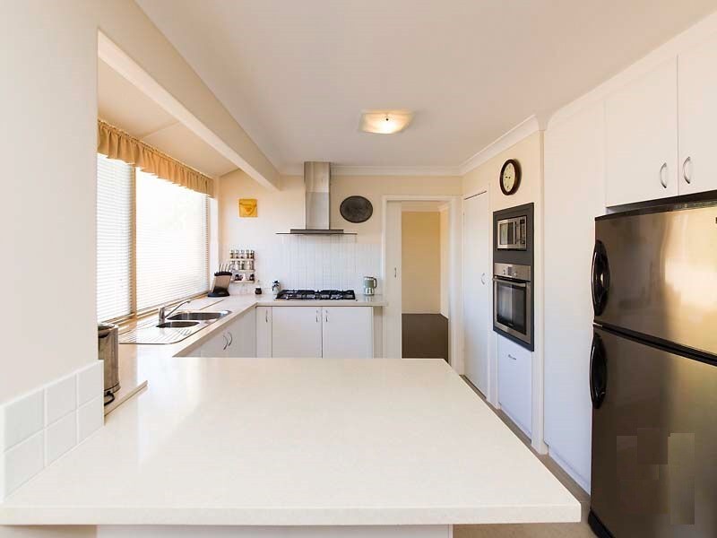 18 The Ramble, Booragoon WA 6154