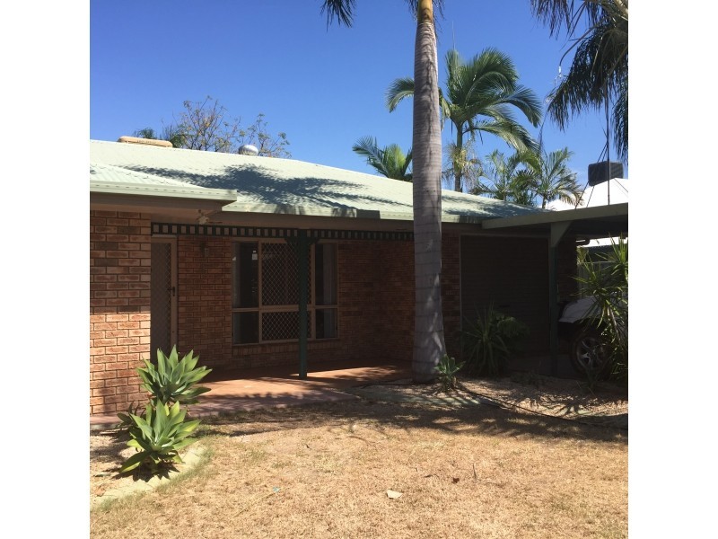 34 Park Avenue, Emerald QLD 4720
