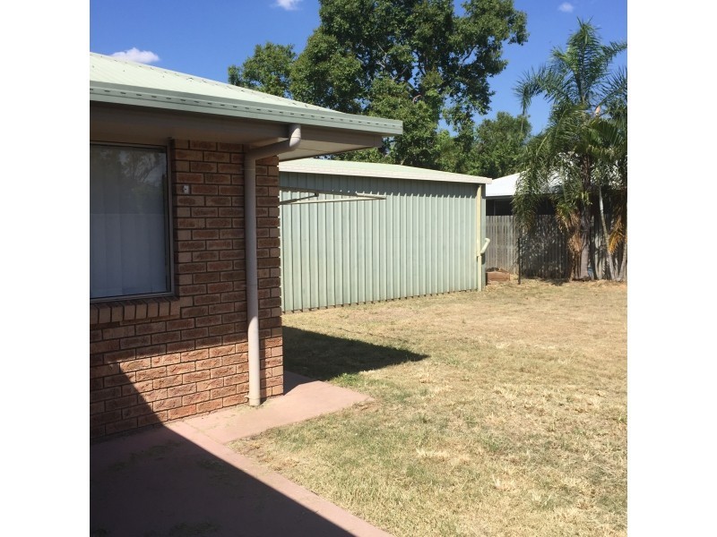 34 Park Avenue, Emerald QLD 4720