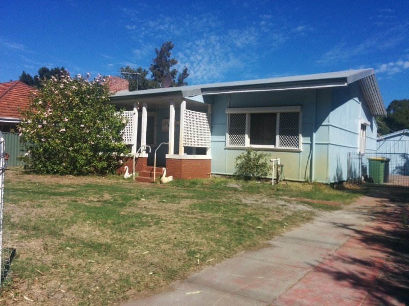 471 Sevenoaks Street, Beckenham WA 6107