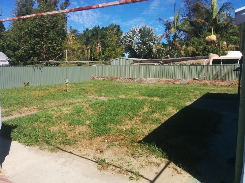 471 Sevenoaks Street, Beckenham WA 6107