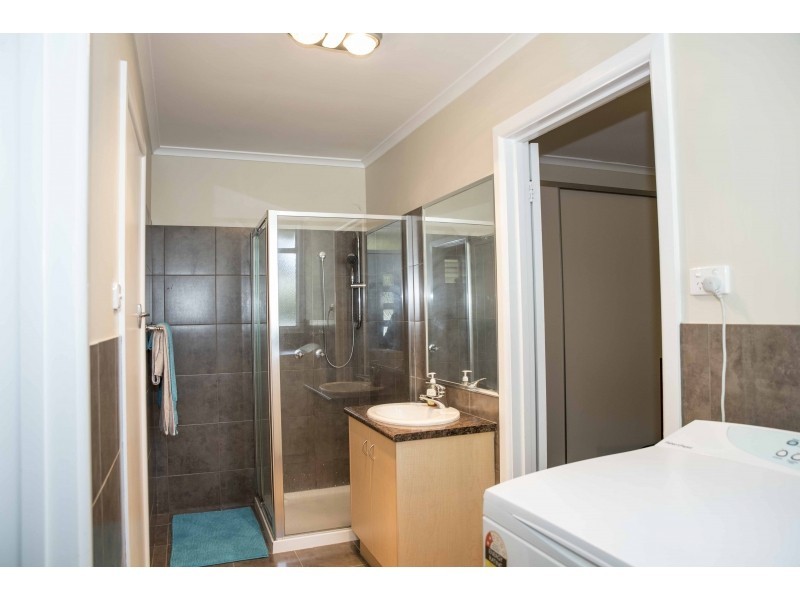 1-5/36 Paterson, Numurkah VIC 3636