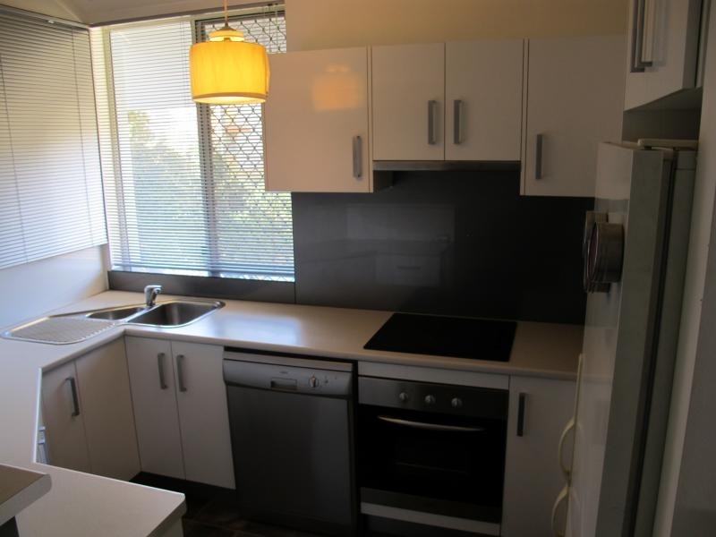 8/77 Sherwood Road, Toowong QLD 4066