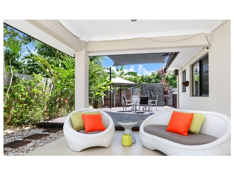 5 Mackerras Street, Redlynch QLD 4870