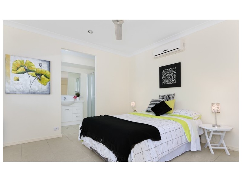5 Mackerras Street, Redlynch QLD 4870