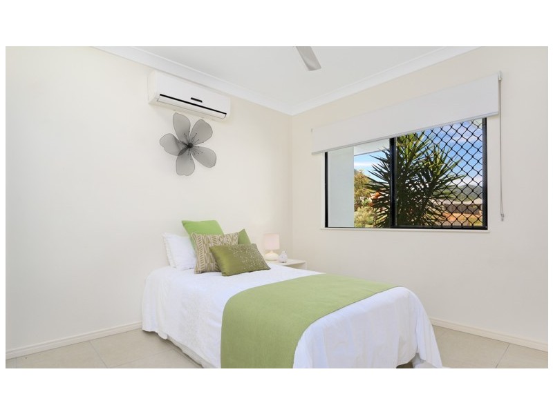 5 Mackerras Street, Redlynch QLD 4870