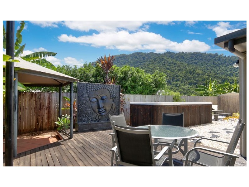 5 Mackerras Street, Redlynch QLD 4870