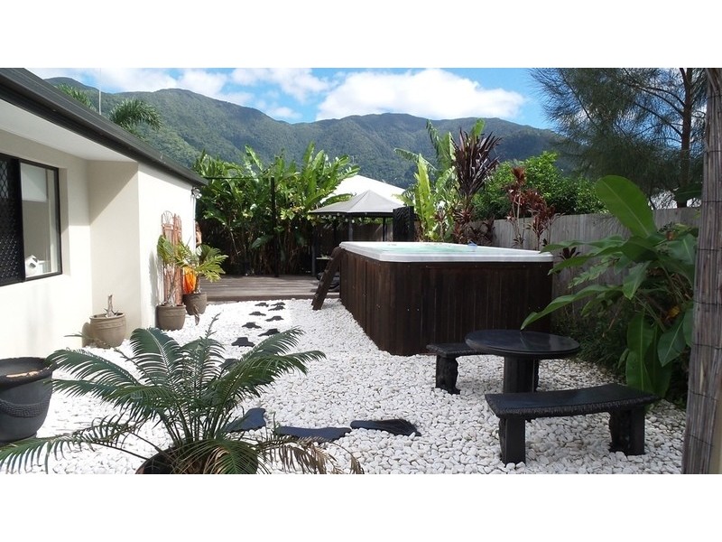 5 Mackerras Street, Redlynch QLD 4870