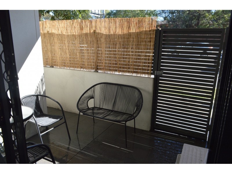 2/30-32 Briens Road, Northmead NSW 2152