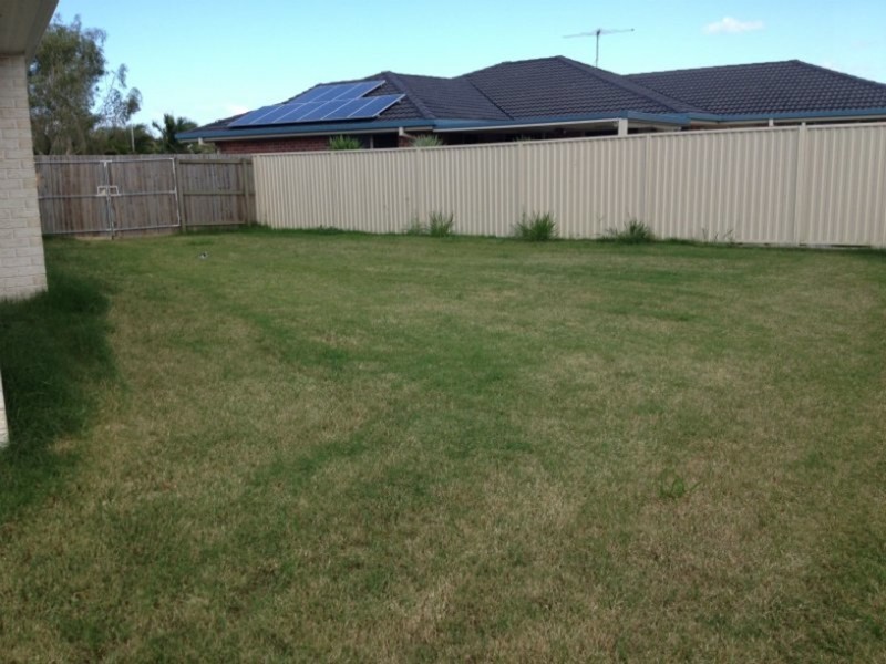 48 Lakebreeze drive, Loganholme QLD 4129