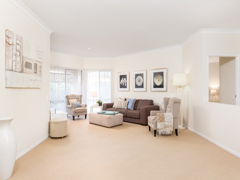 13 Nepean Court, Varsity Lakes QLD 4227