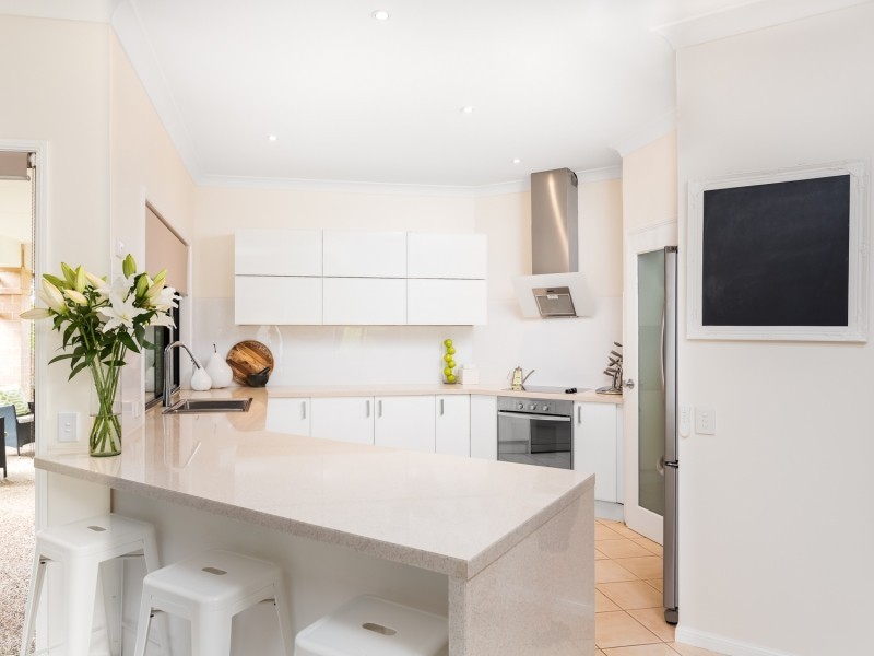 13 Nepean Court, Varsity Lakes QLD 4227