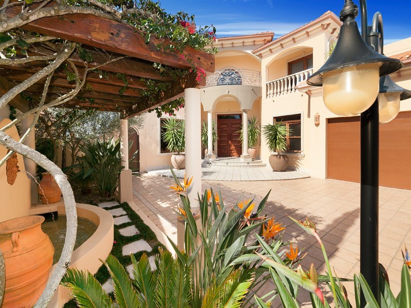 24 Cayman Crescent, Ormiston QLD 4160