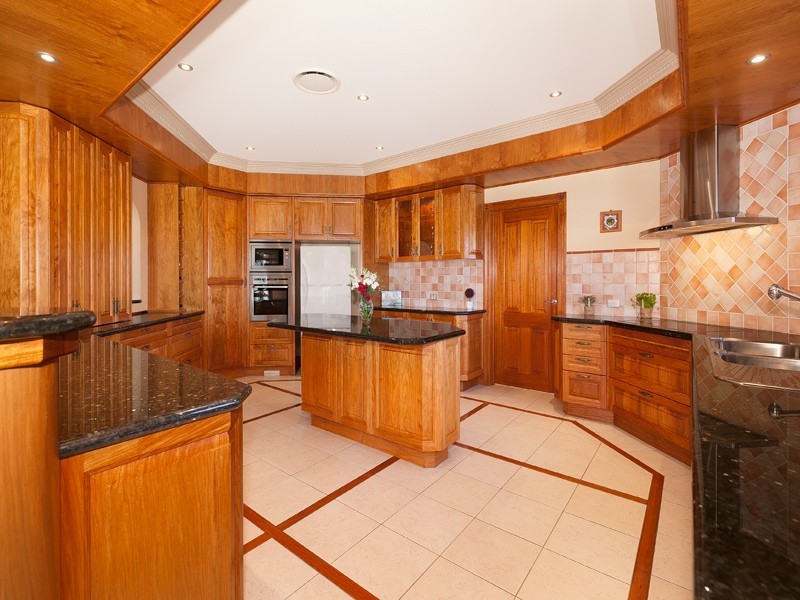 24 Cayman Crescent, Ormiston QLD 4160