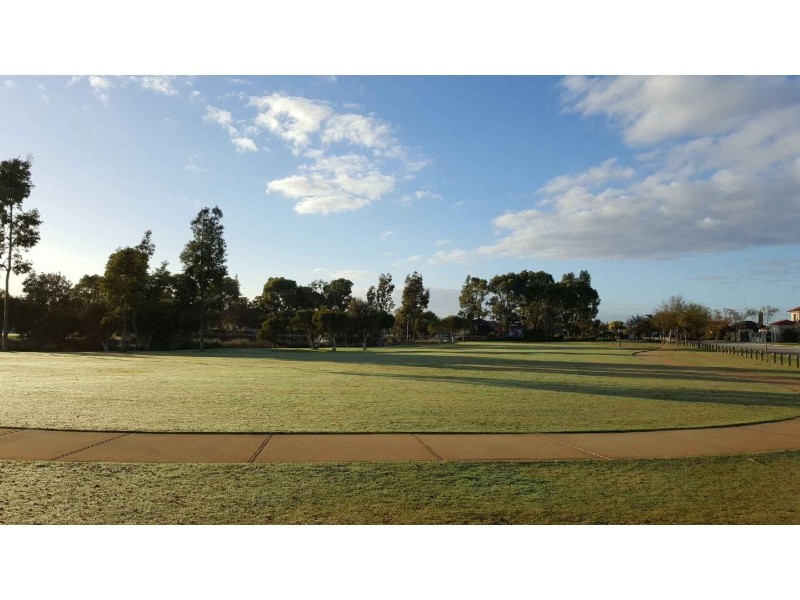 99B Gateway Boulevard, Canning Vale WA 6155