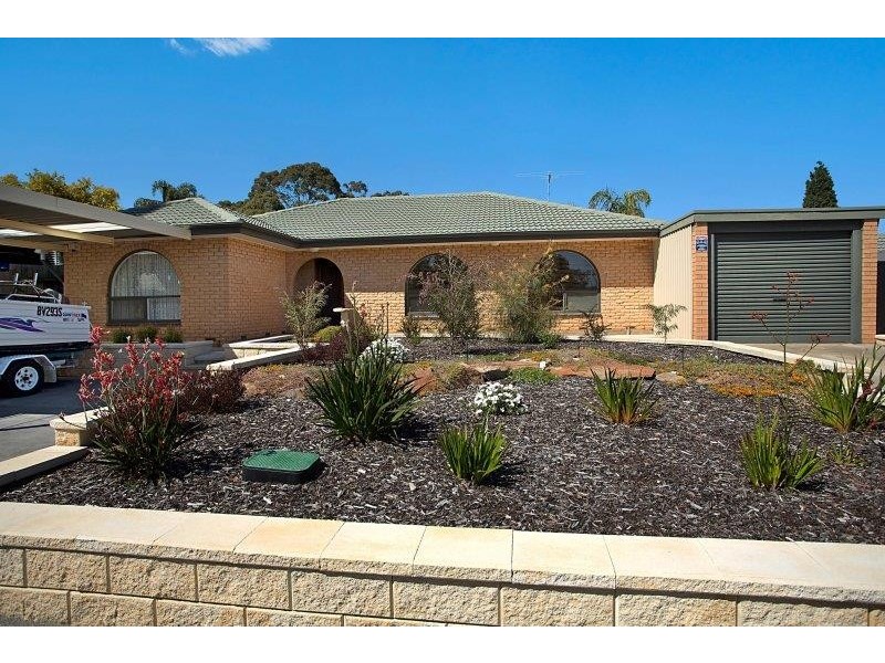 15 Flinders Avenue, Fairview Park SA 5126