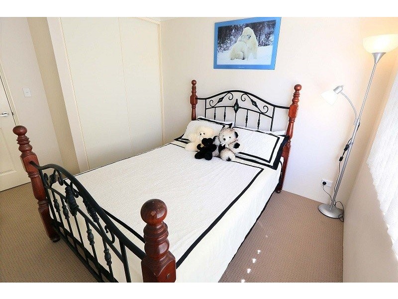 27 Claymore Loop, Dalyellup WA 6230