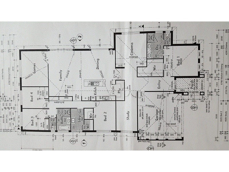 27 Claymore Loop, Dalyellup WA 6230 Floorplan