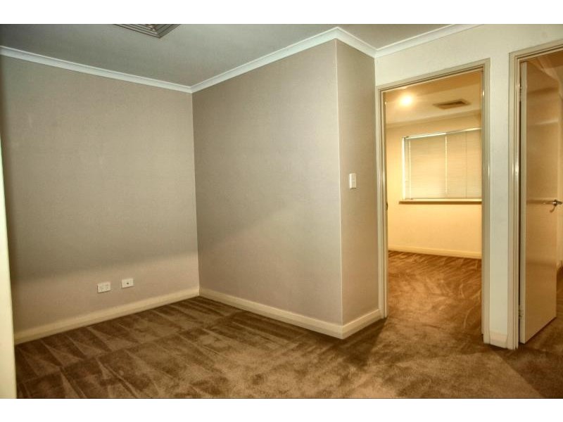 25/5 Bower Drive, Erskine WA 6210