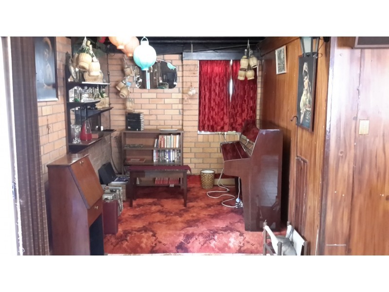 10 Fourteenth Avenue, Brighton QLD 4017