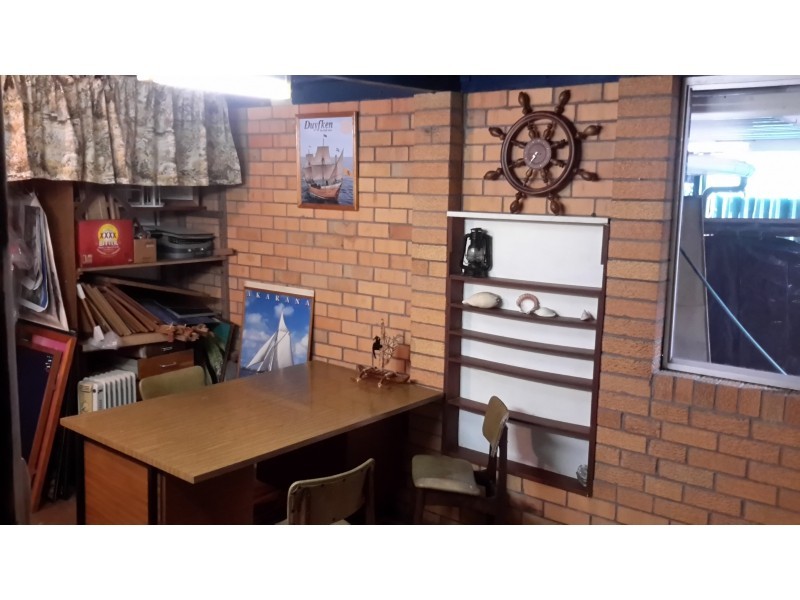 10 Fourteenth Avenue, Brighton QLD 4017