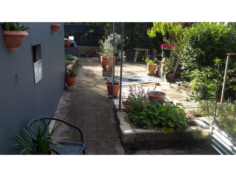 10 Fourteenth Avenue, Brighton QLD 4017