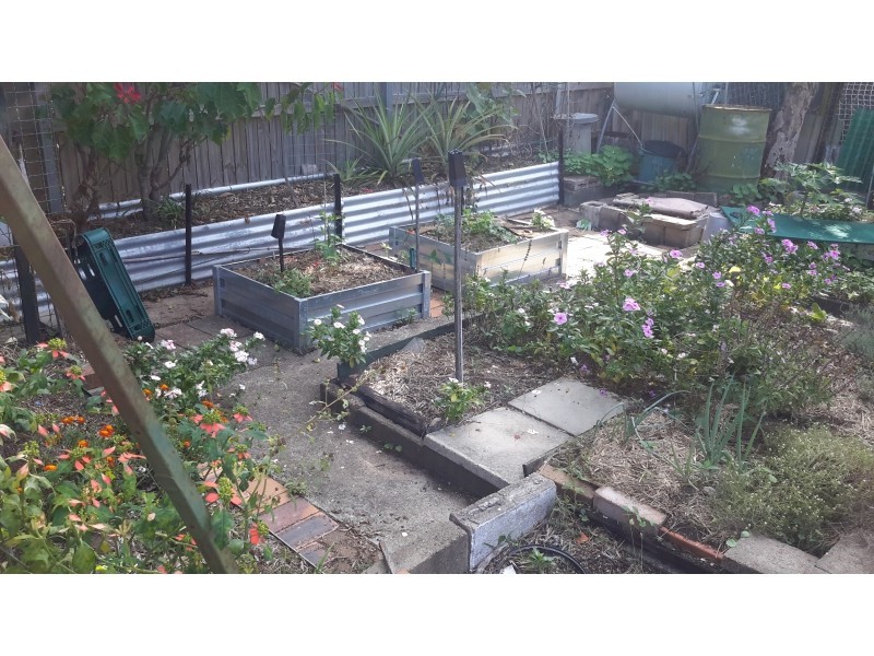 10 Fourteenth Avenue, Brighton QLD 4017