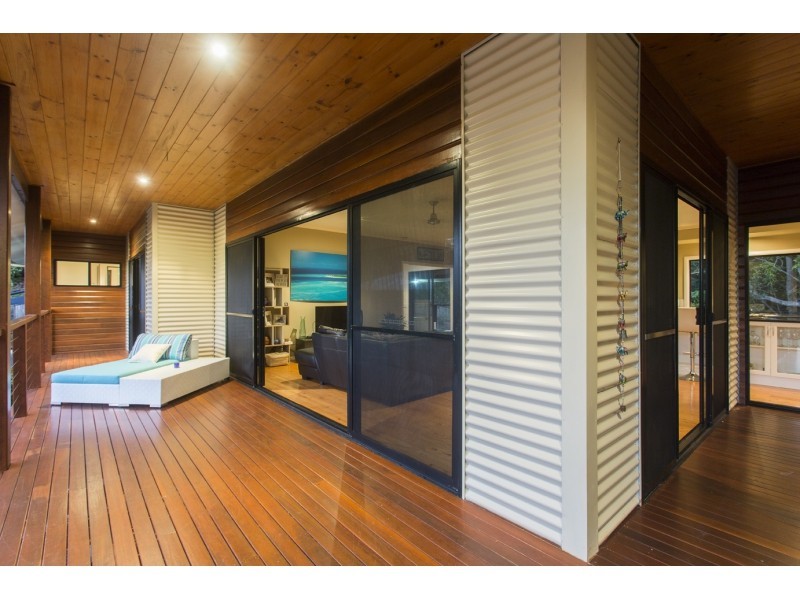 45 Tropic Road, Cannonvale QLD 4802