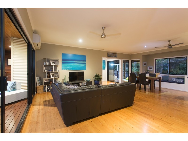 45 Tropic Road, Cannonvale QLD 4802