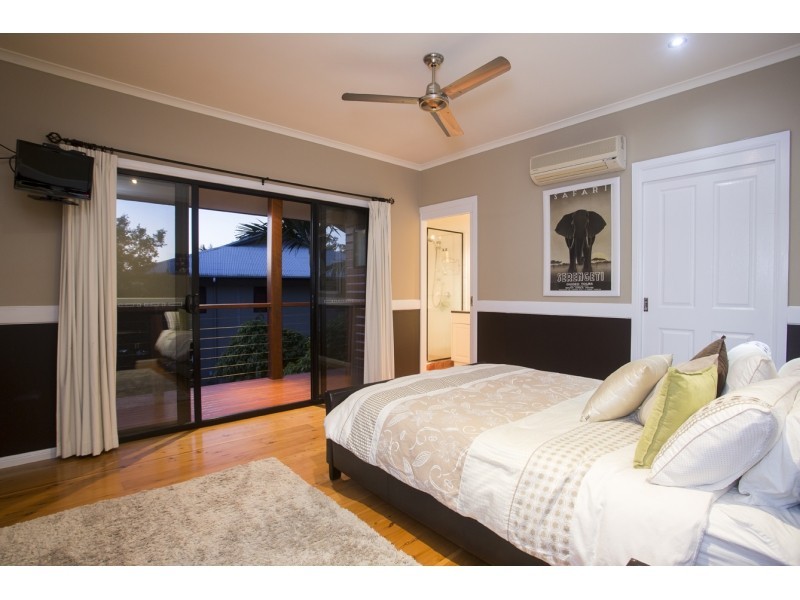 45 Tropic Road, Cannonvale QLD 4802